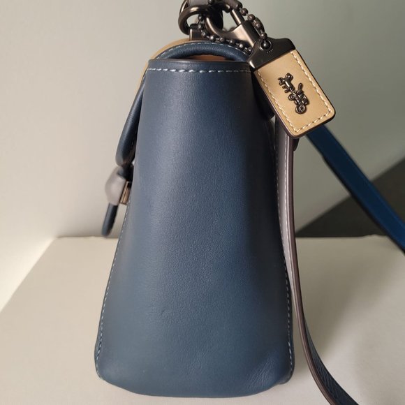 (SOLD) $399 *NEW* COACH Courier Carryall 23 In Colorblock - Picture 9 of 15